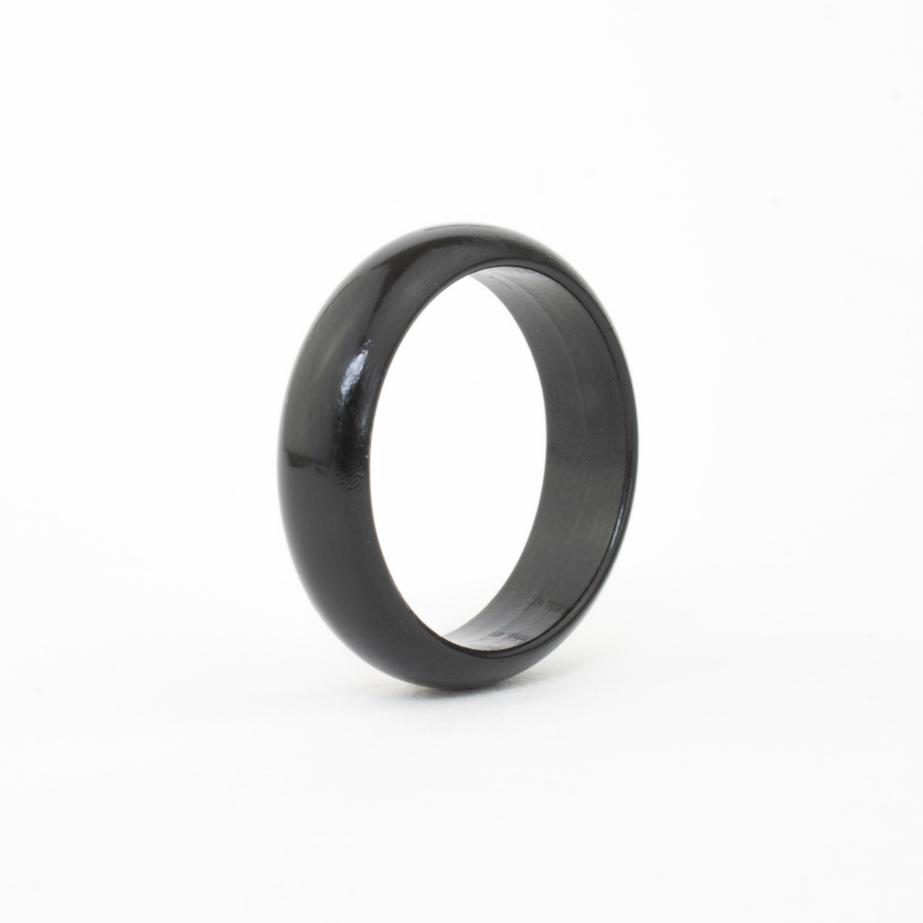 Rounded rings – Solus